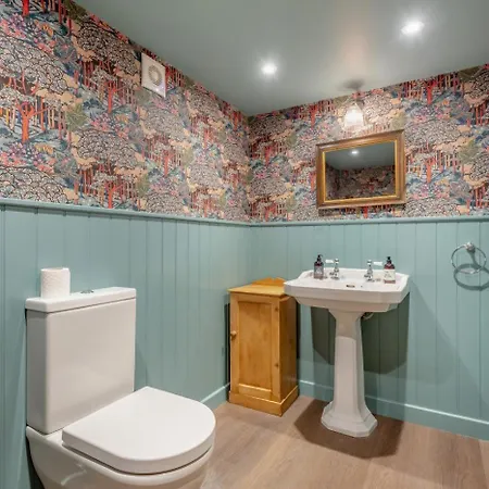 4 Bed In Matterdale Oc-u33310 Dockray