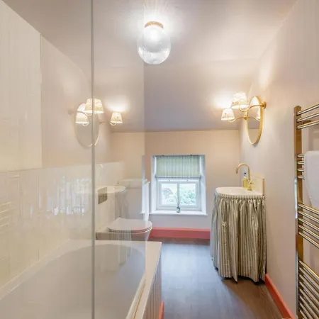 4 Bed In Matterdale Oc-u33310 * Dockray